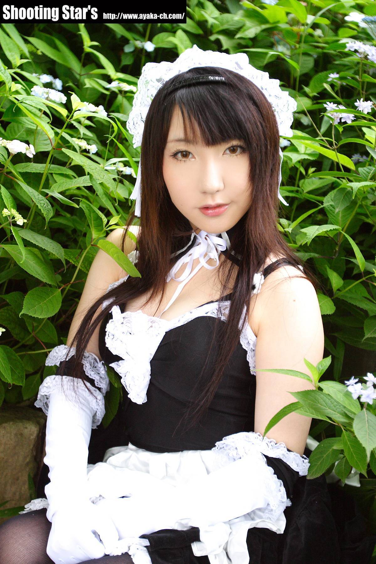 [Cosplay]  Sexy Maid with big boobs
